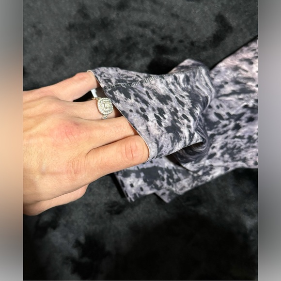 Lululemon NWOT Base Pace High-Rise Tight sz 4 Estuary Grey Multi - Picture 8 of 11